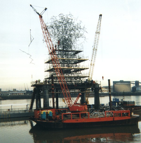 qc2_600.jpg (70276 bytes)