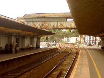 Dawlish Station steel footbridge prior to replacement. Image: Network Rail