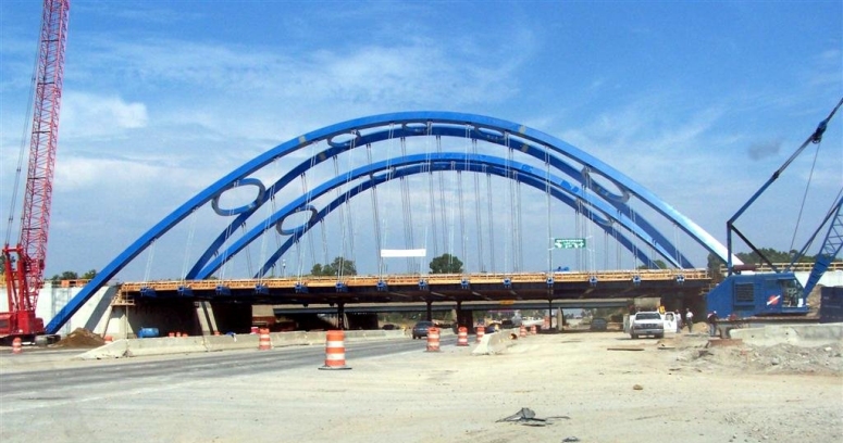 Gateway Arch Bridges, Detroit