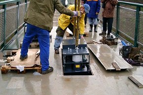 Pilsen Footbridge: Installation of Tuned Mass Damper