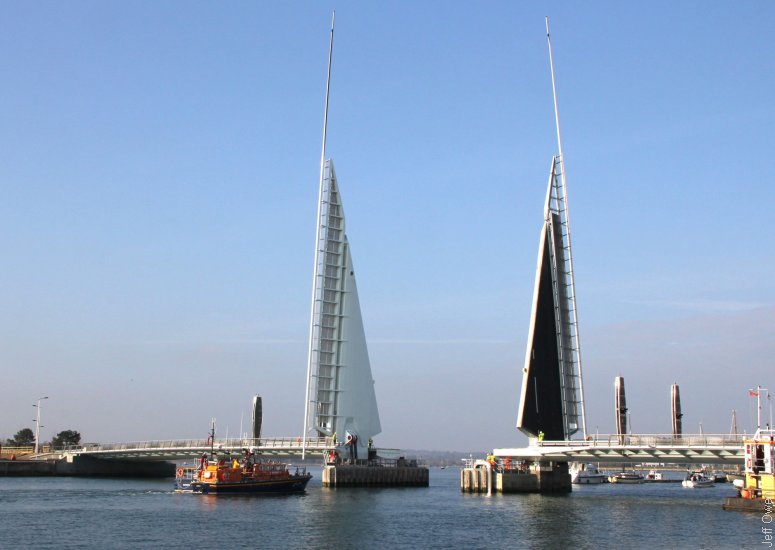 Twin Sails Bridge open to shipping. Image: Jeff Owen