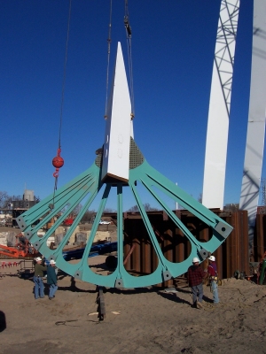 Lifting of the upper cable anchorage unit