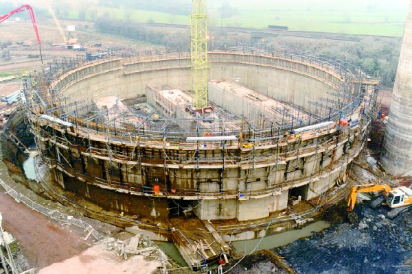 Rugby cement clinker store under construction