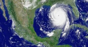 Satellite image of Hurricane Katrina approching New Orleans