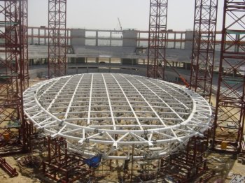 Gwangmyeong velodrome roof : Ground level construction of the central compression section