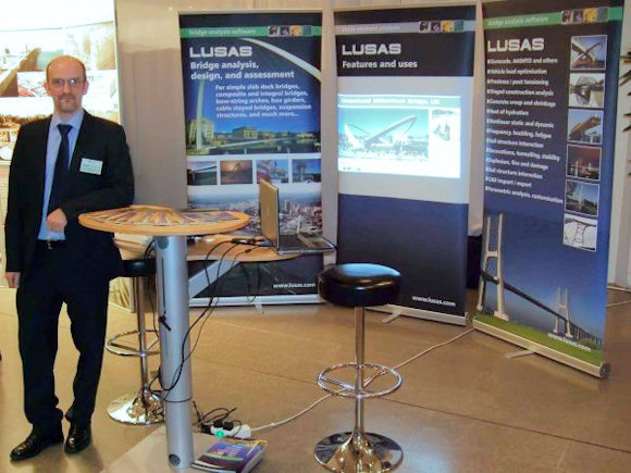 Mr Steve Rhodes of LUSAS at Brobyggardagen 2011